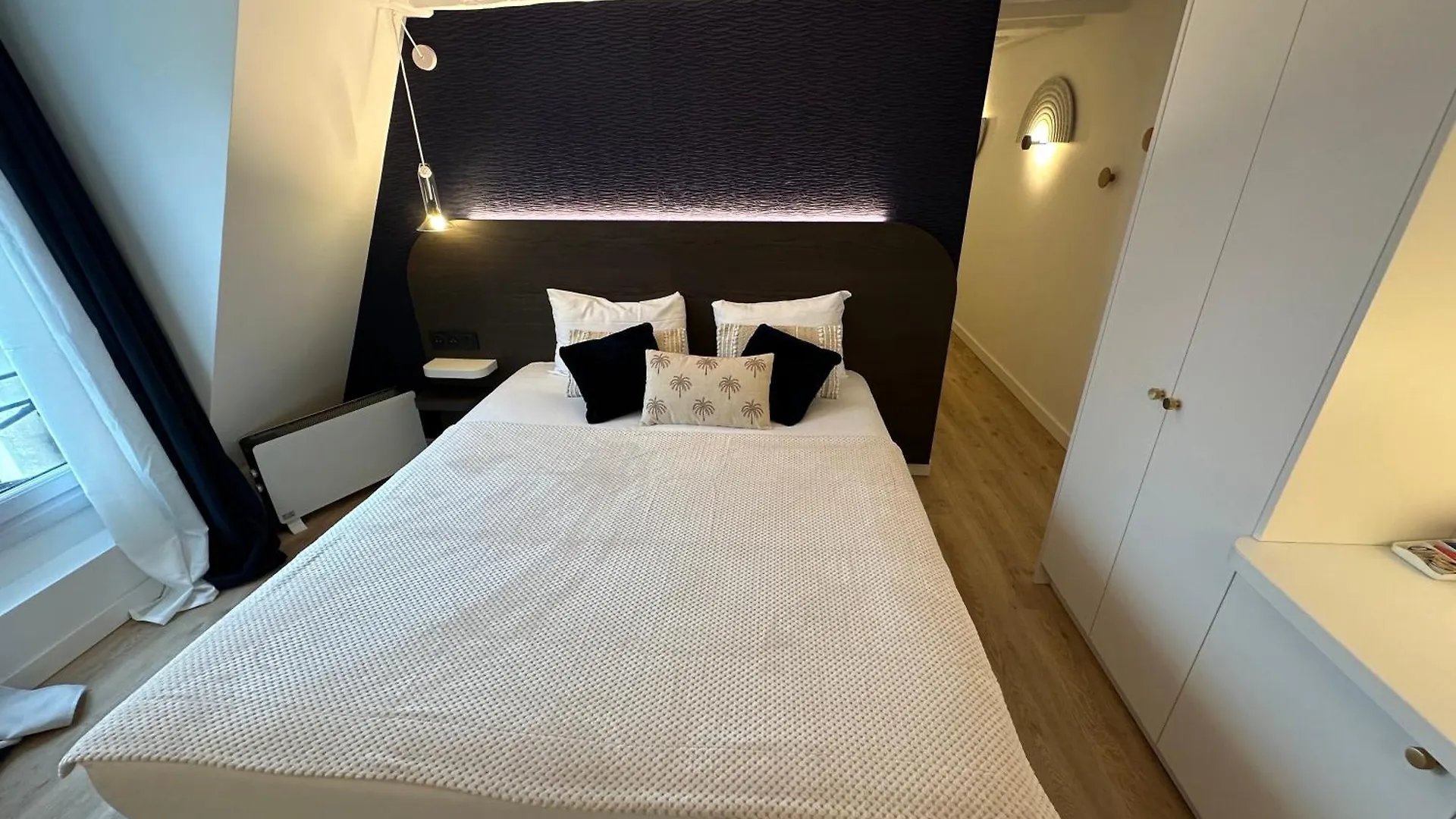 Hotel Opera Deauville Paris 3*,